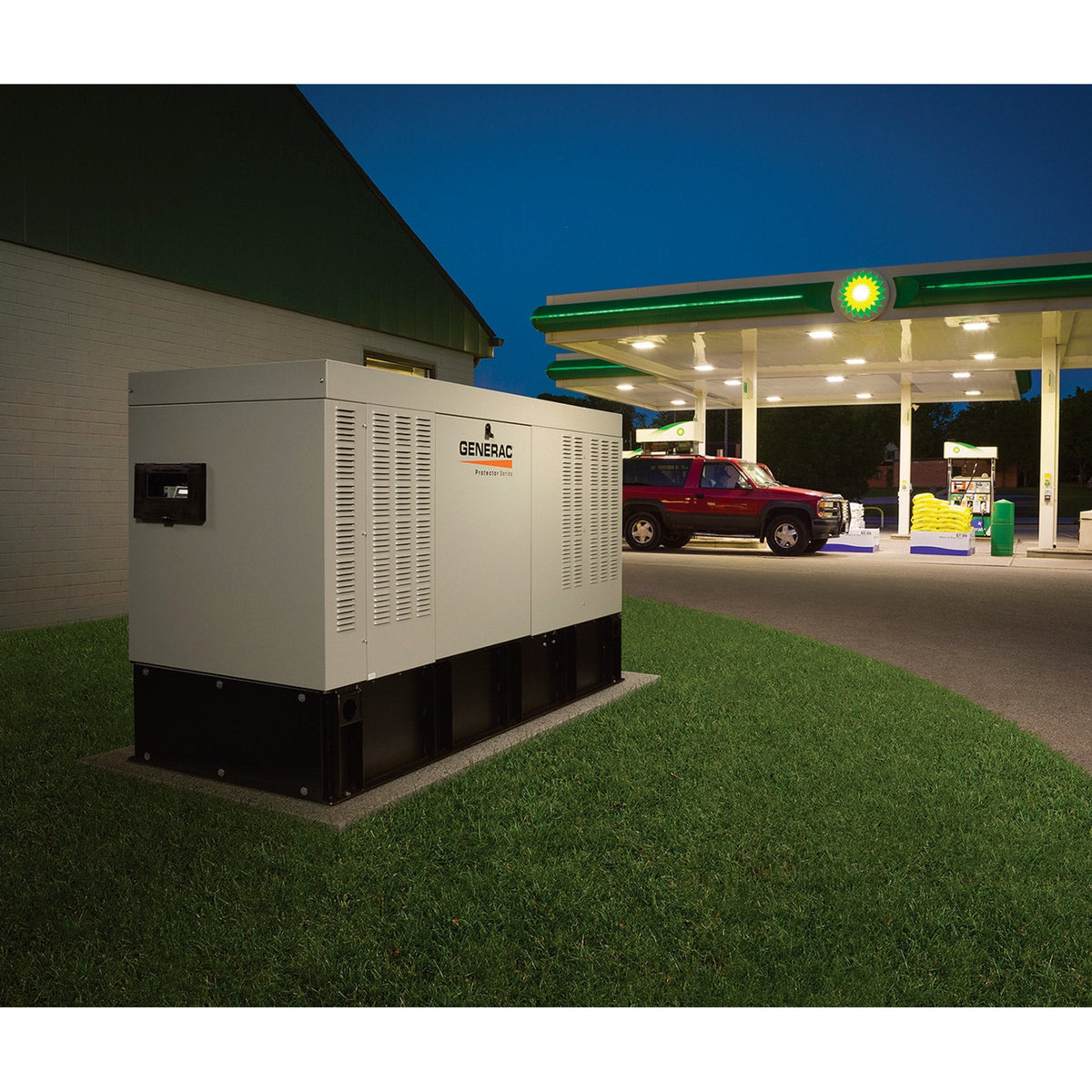 Generac Protector RD03022ADAL 30kW Standby Generator Extended Run Tank Diesel Liquid Cooled 1 Phase 120/240V Mobile Link Scratch and Dent