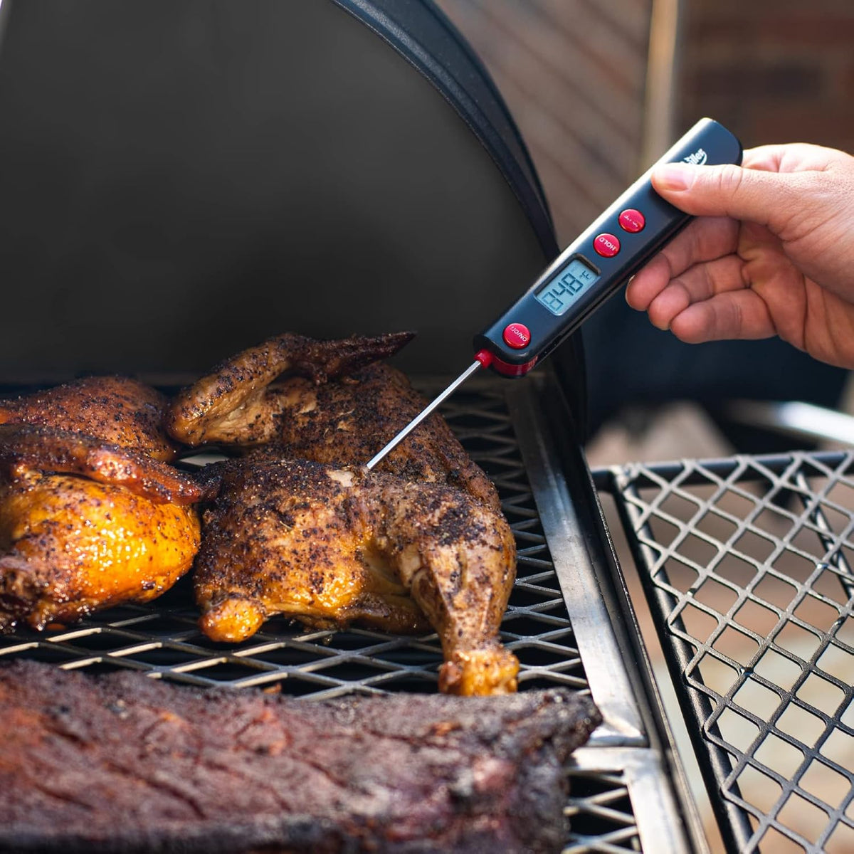Char-Griller Competition Pro 17 Offset Smoker BBQ