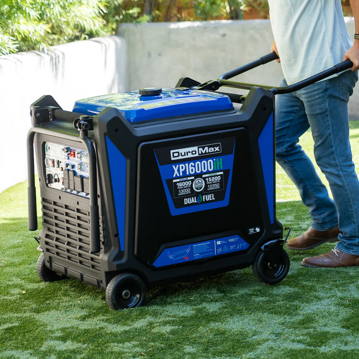 DuroMax XP16000iH 13000W/16000W Dual Fuel Gas Propane Inverter Generator with CO Alert and Remote Start New